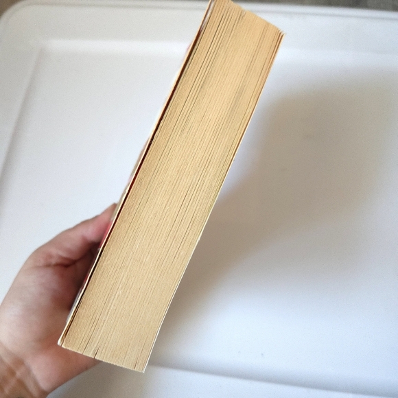 Stephen King Gerald's Game Paper Back Book - Red Cover - Picture 5 of 7